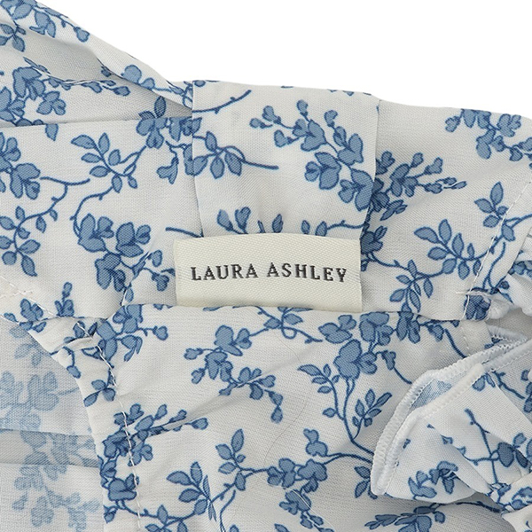 【先行予約販売期間のみ10％OFF！】2025新商品 LAURA ASHLEY（ローラアシュレイ）リボンワンピース