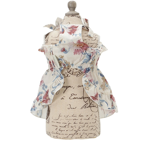 【先行予約販売期間のみ10％OFF！】2025新商品 LAURA ASHLEY（ローラアシュレイ）スモッキング刺繍キャミワンピース